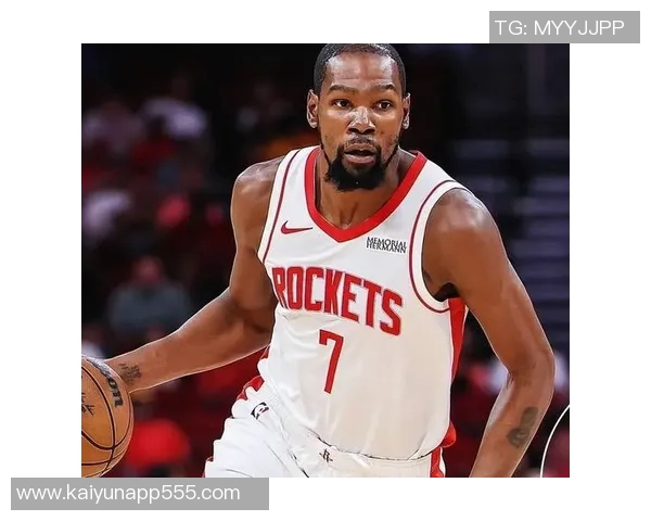 杜兰特谈年轻球员成长需明确球队体系以提升整体表现