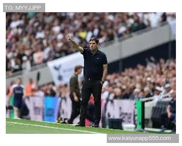 精彩绝伦的4比4进球大战伊劳拉称赞双方踢得极为开放与观赏性十足