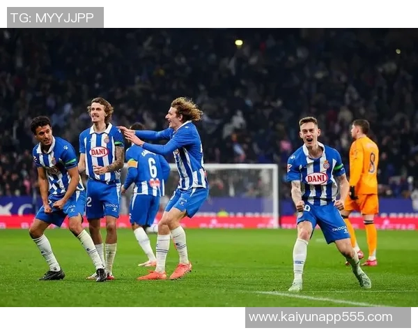 西班牙人请求调整与巴萨比赛时间遭西甲联盟拒绝引发关注