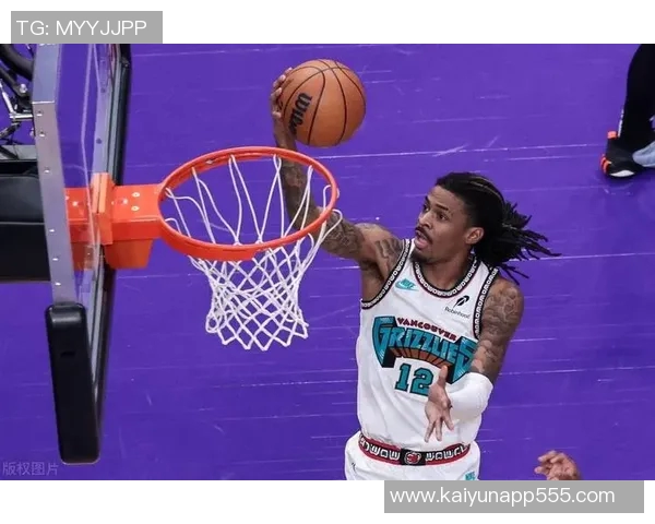 福克斯表现出色14投7中三分命中率高达50但末节发力未能逆转比赛