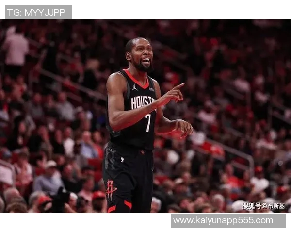 杜兰特本赛季首度斩获35分5助攻5三分创生涯第21次辉煌表现 杜兰特本赛季首度斩获35分5助攻5三分创生涯第21次辉煌表现